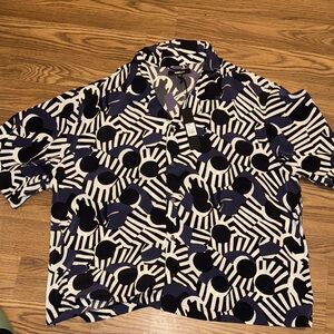 Men’s Button up shirt never worn